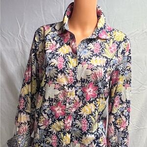 Chicos Floral Print Women's button down shirt